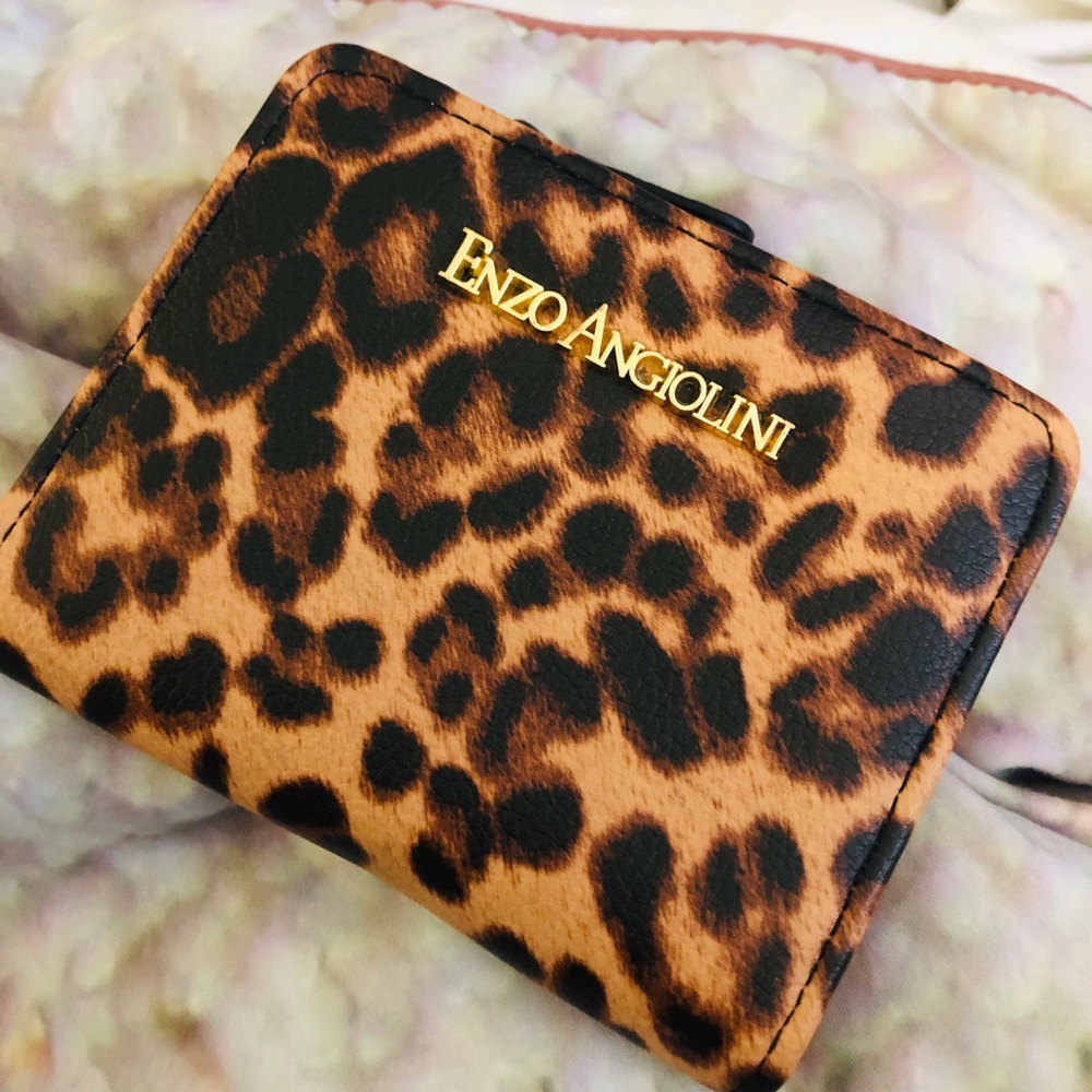 Enzo brand new wallet